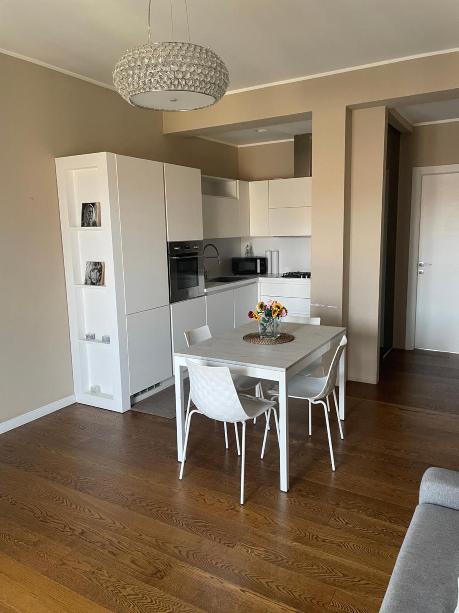 Morivione Apartment - Bocconi Free Parking Milan Luaran gambar